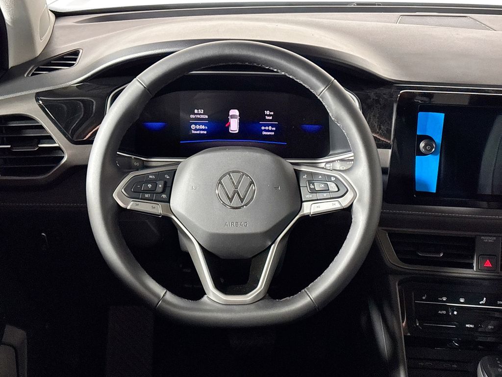 2026 Volkswagen Taos 1.5T SE Black