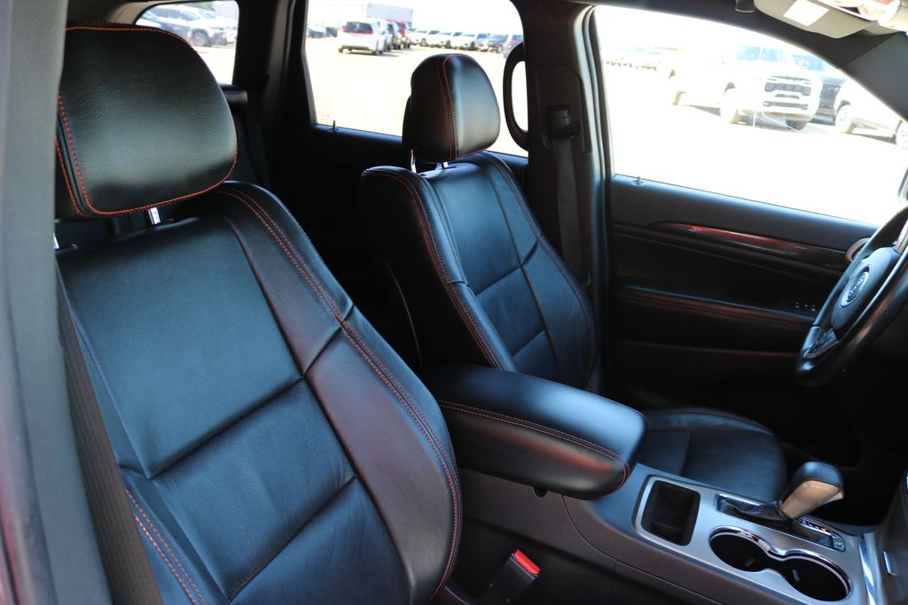 Used Car 2016 Jeep Grand Cherokee  75th Anniversary Edition For Sale Under $12,000 In Austin, Texas