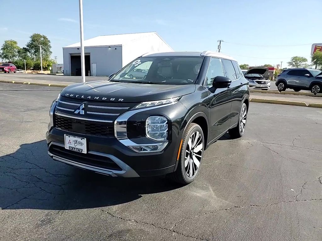 New 2025 Black Mitsubishi Platinum Edition image 22