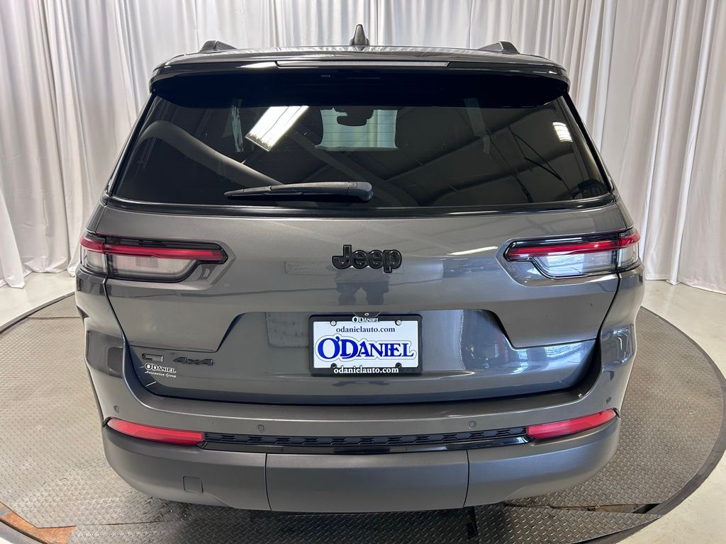 used 2022 Jeep Grand Cherokee L car, priced at $26,284