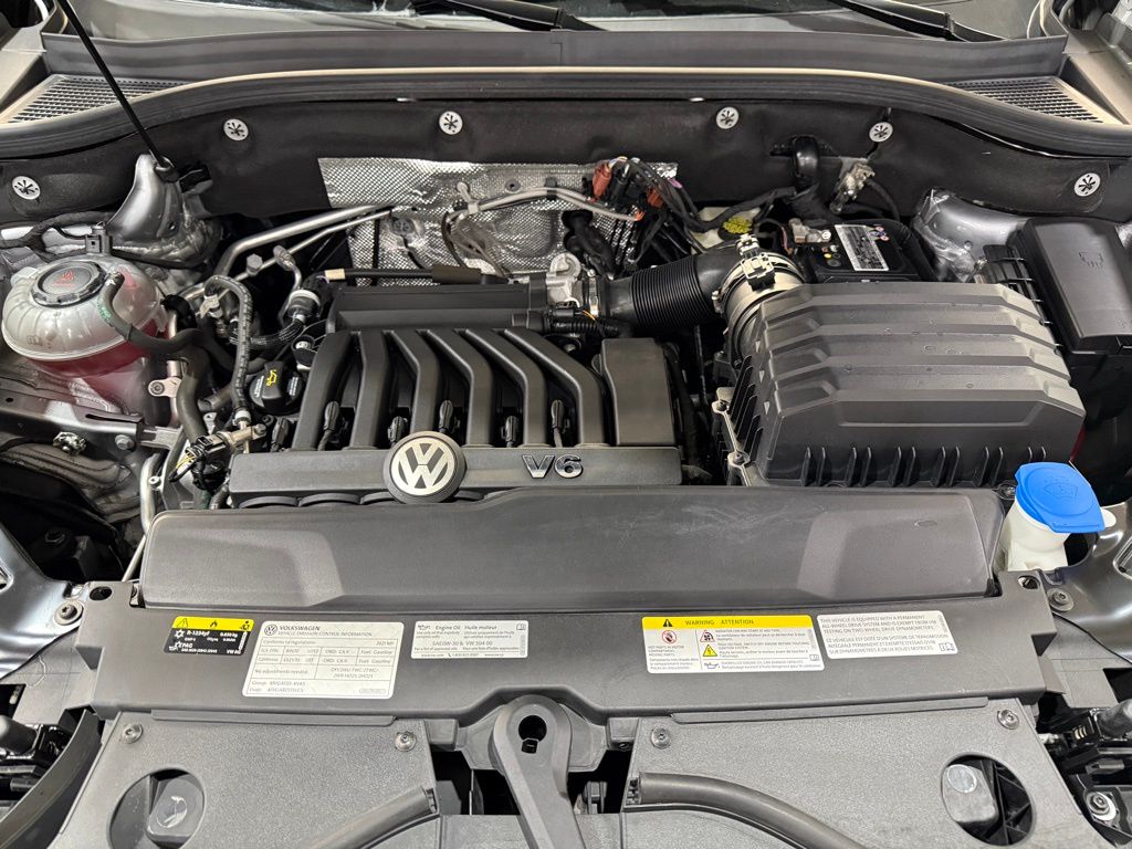 2021 Volkswagen Atlas 3.6L V6 SE w/Technology