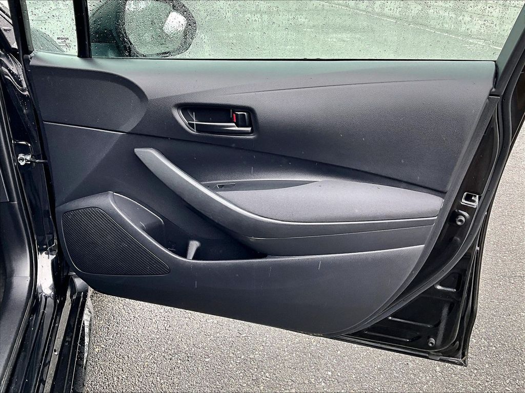 2023 Toyota Corolla — photo 12