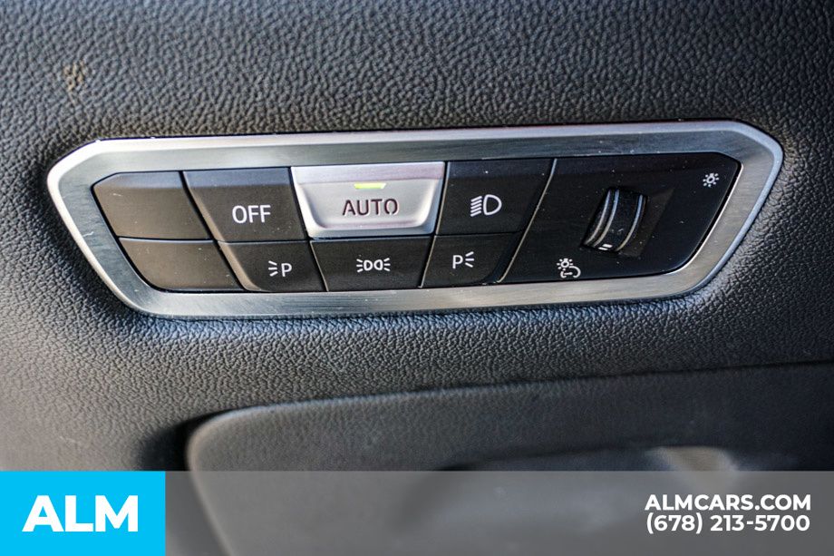 Used 2023 Black BMW xDrive40i image 48