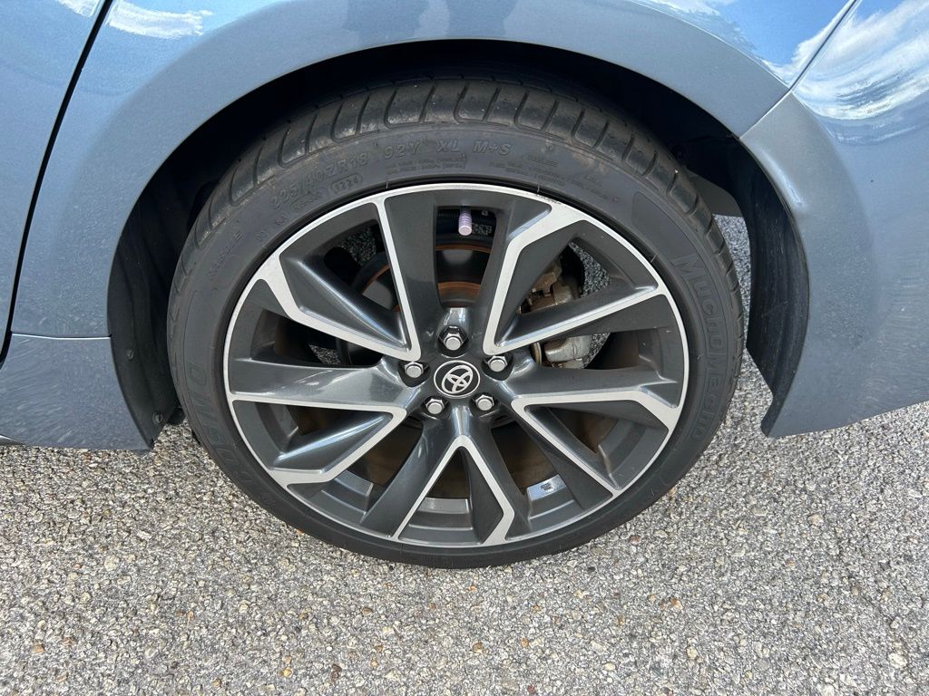 Thumbnail: 2021 Toyota Corolla - 9