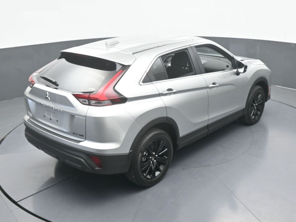 New 2026 Silver Mitsubishi LE image 41