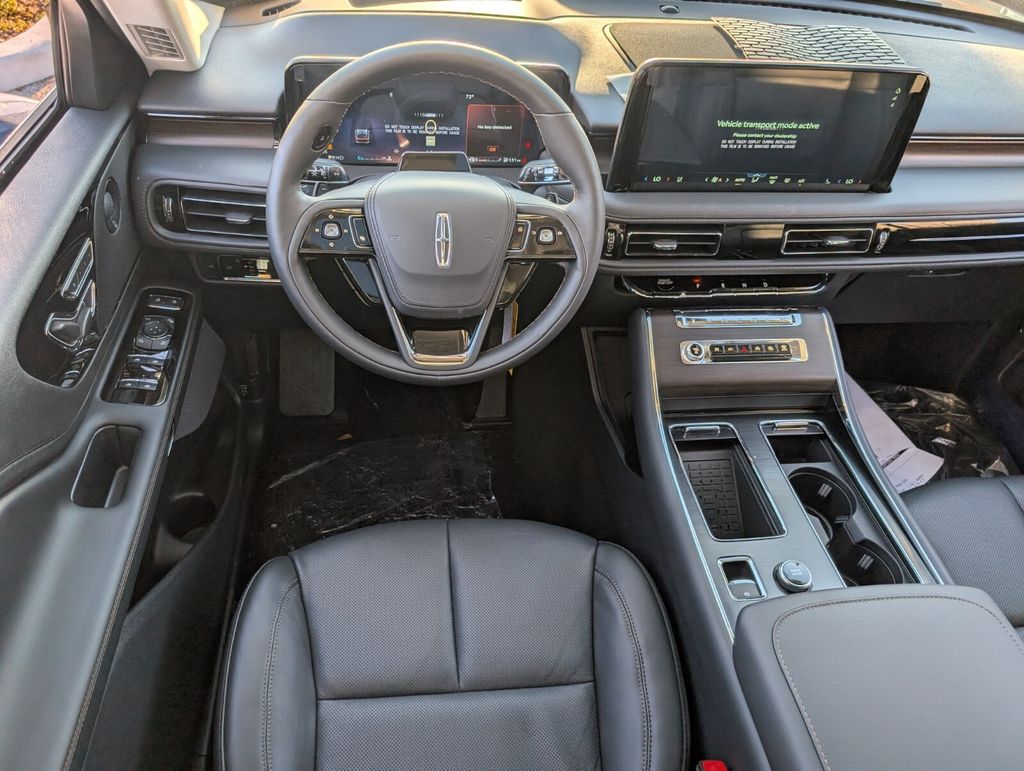 new 2026 Lincoln Aviator car, priced at $73,925