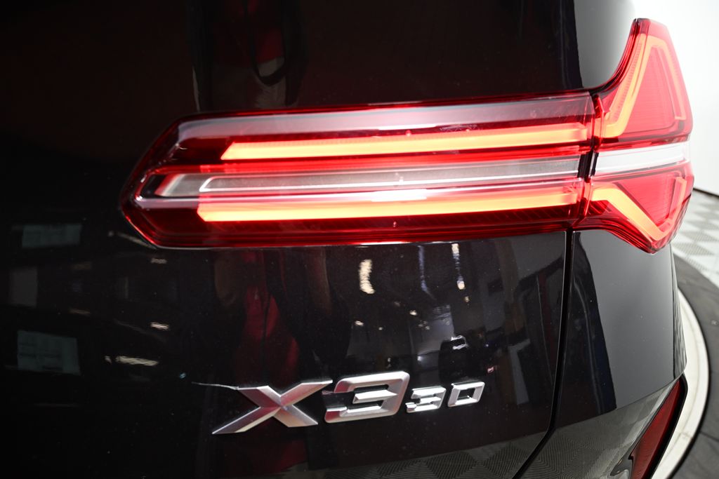 Thumbnail: 2025 BMW X3 - 11