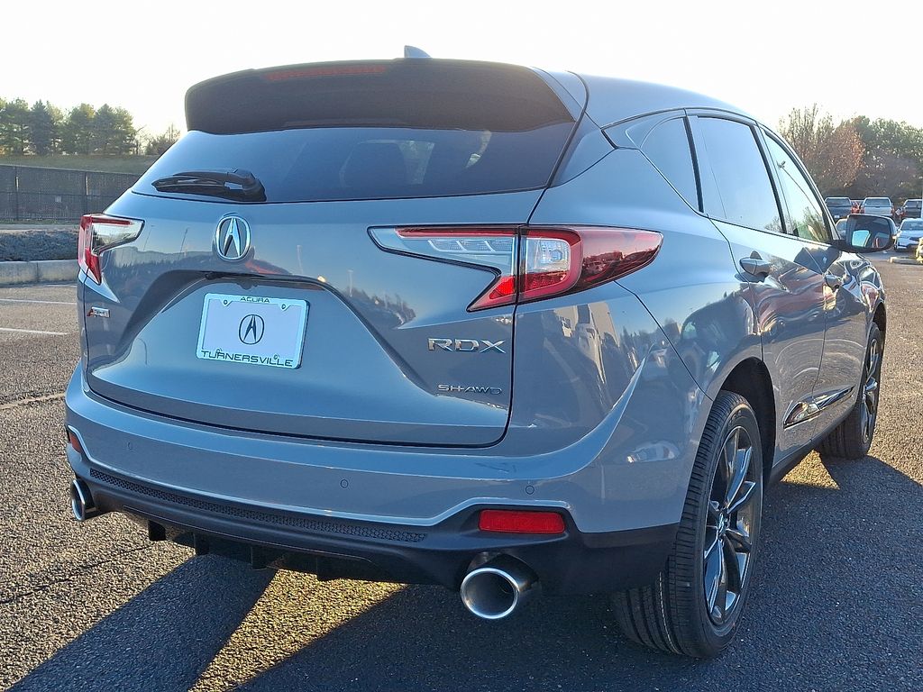 Thumbnail: 2026 Acura RDX - 4