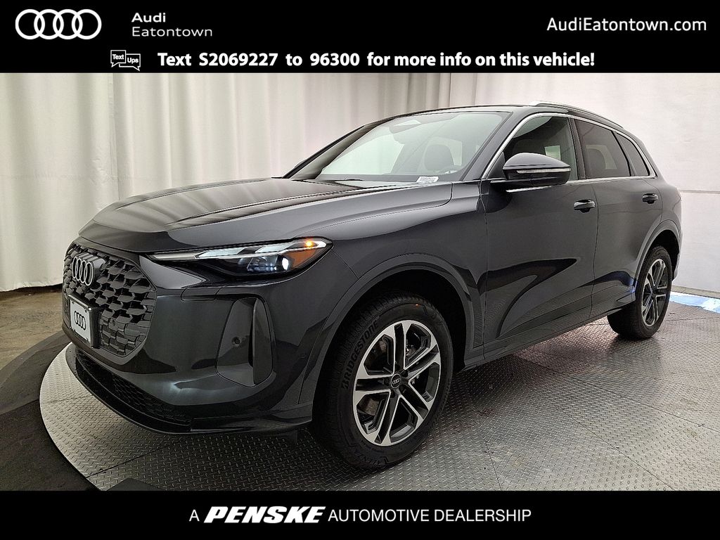 Thumbnail: 2025 Audi Q5 - 1