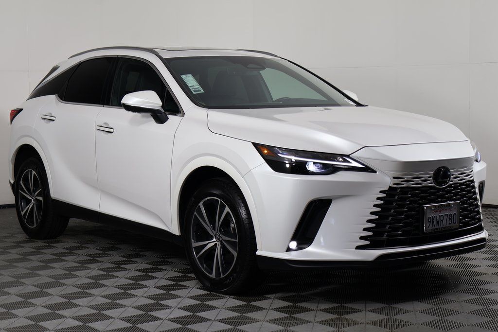Thumbnail: 2024 Lexus RX - 3