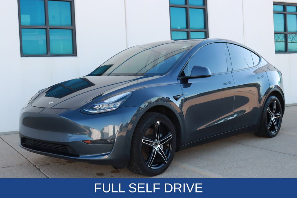 2020 Tesla Model Y Long Range Dual Motor All-Wheel Drive's photo