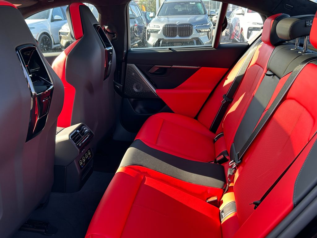 Thumbnail: 2026 BMW M5 - 30