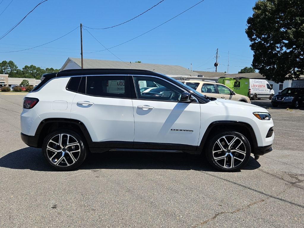 2025 Jeep Compass Limited - Photo 8