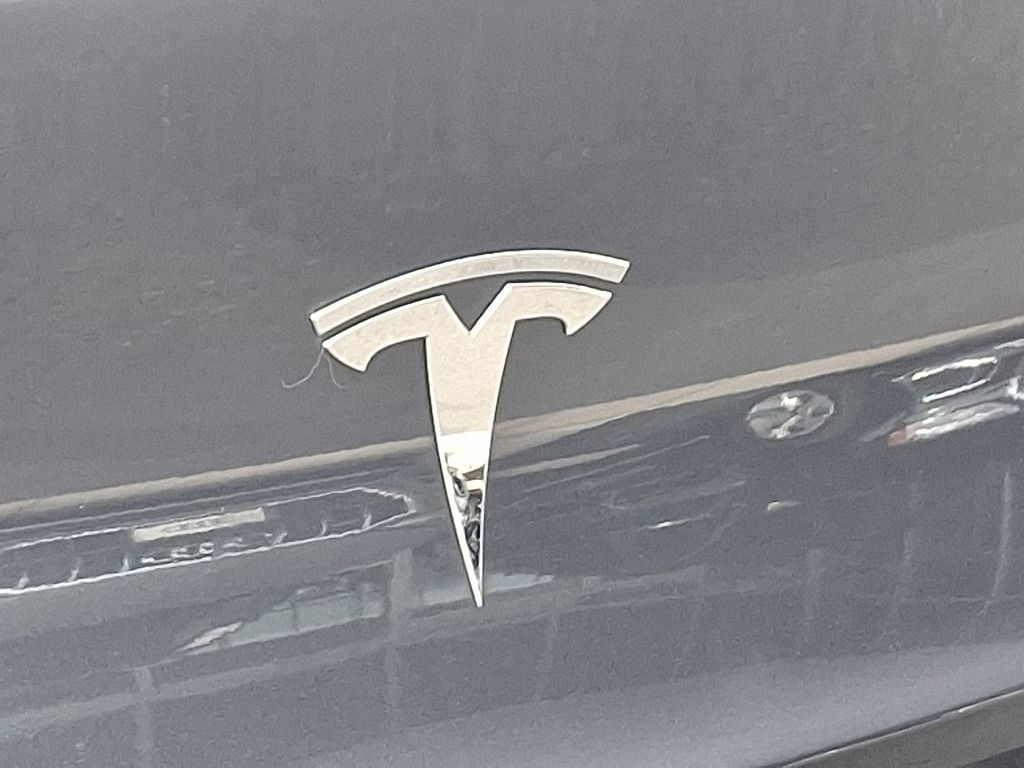 Thumbnail: 2023 Tesla Model Y - 30