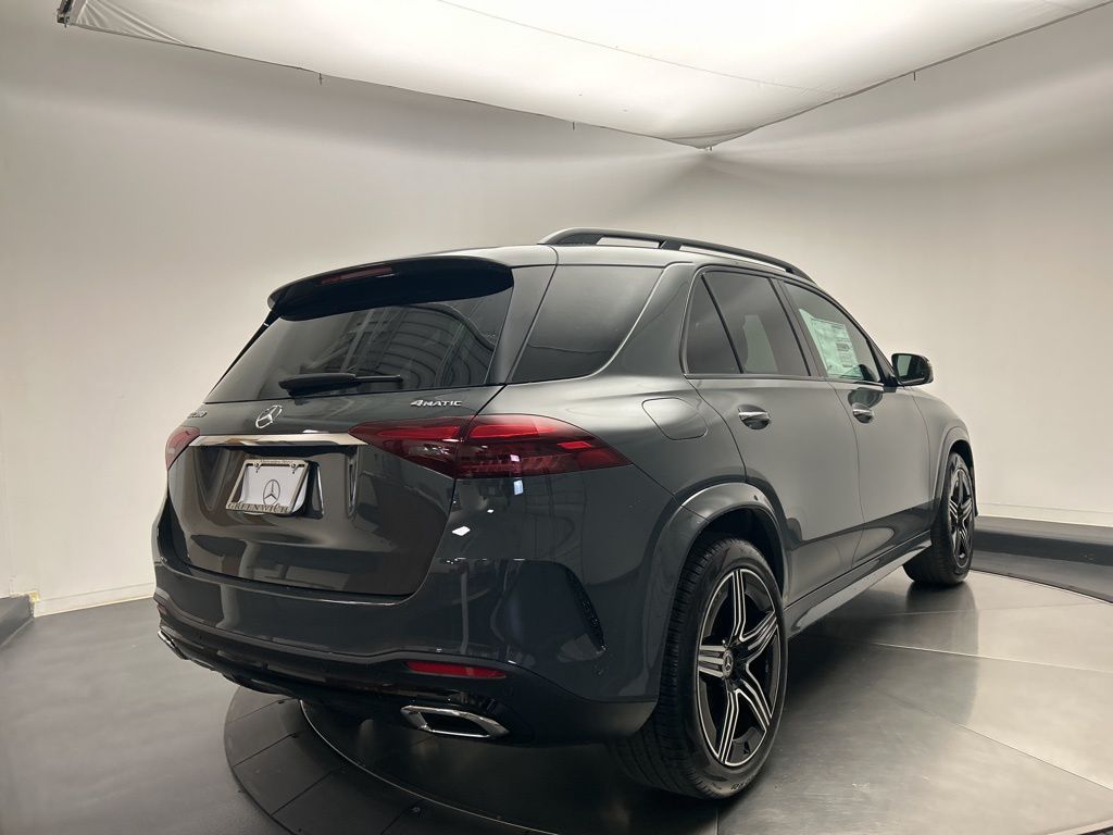 Thumbnail: 2026 Mercedes-Benz GLE - 7