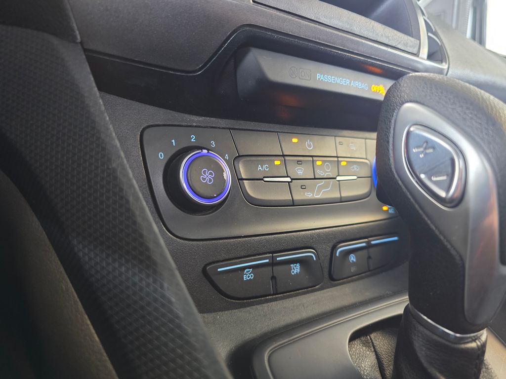 Thumbnail: 2023 Ford Transit Series - 11