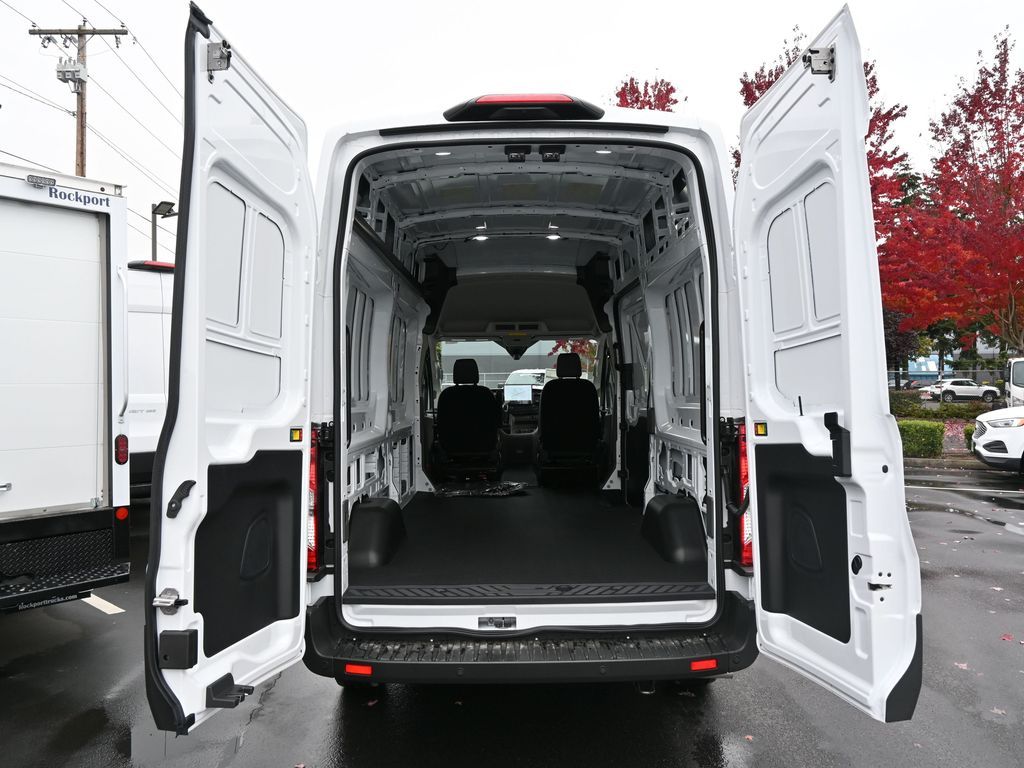 2024 Ford Transit 250