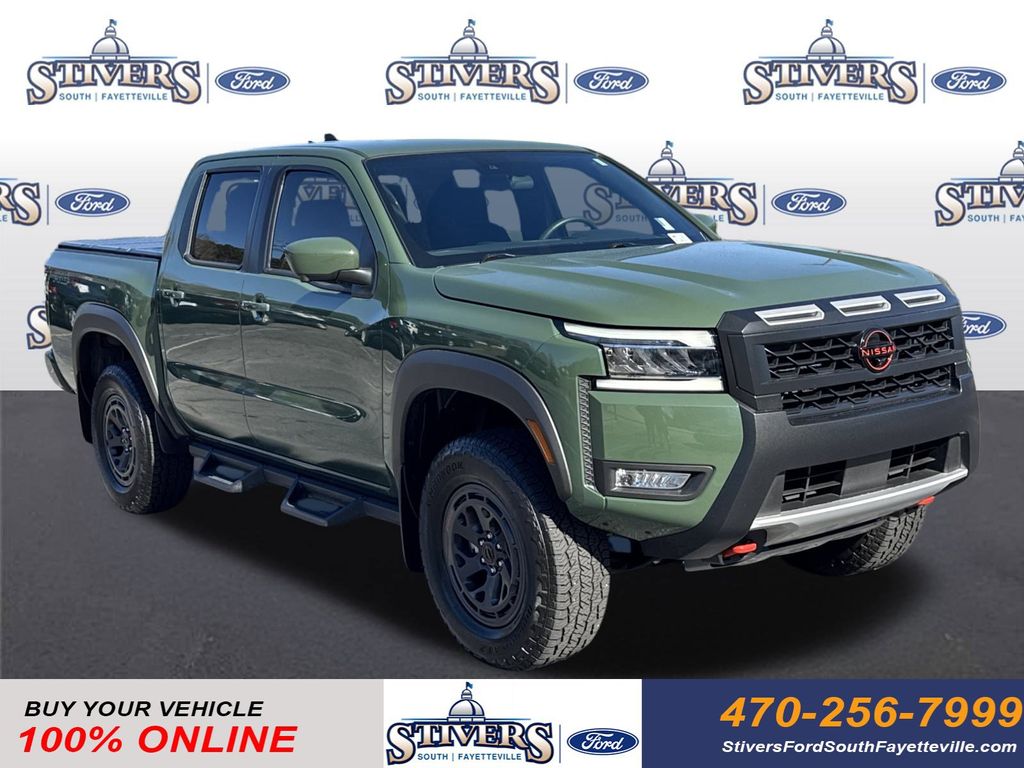 2025 Nissan Frontier PRO-4X Crew Cab 4WD