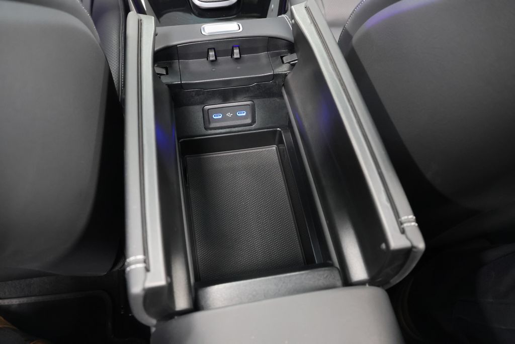 Thumbnail: 2022 Mercedes-Benz SL-Class - 29