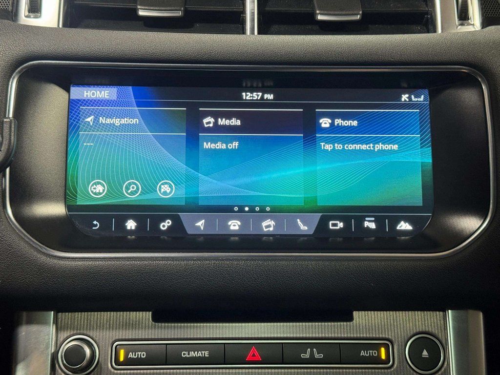 Used 2017 Santorini Black Land Rover 5.0L V8 Supercharged image 6