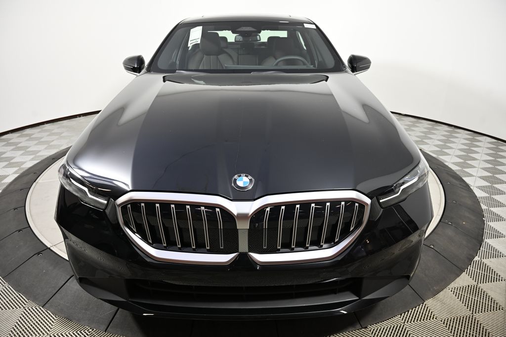 2025 BMW 5 Series 530i xDrive 8