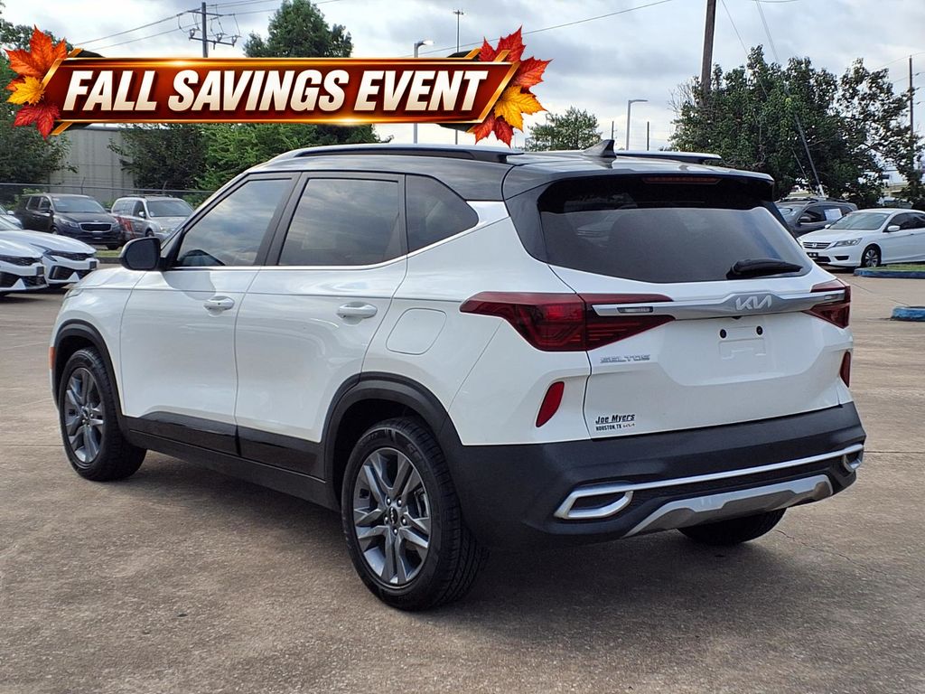 2023 Kia Seltos S White at DeMontrond Auto Country