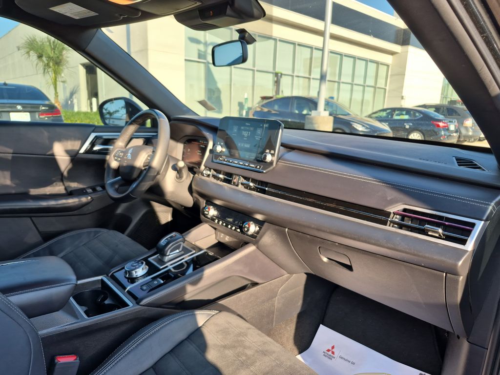 2023 Mitsubishi Outlander SE Black Edition Black at North Houston Mitsubishi