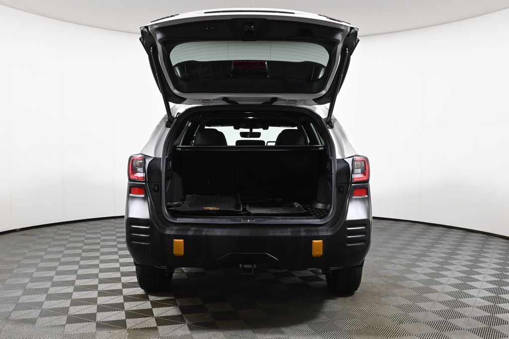 Thumbnail: 2022 Subaru Outback - 32