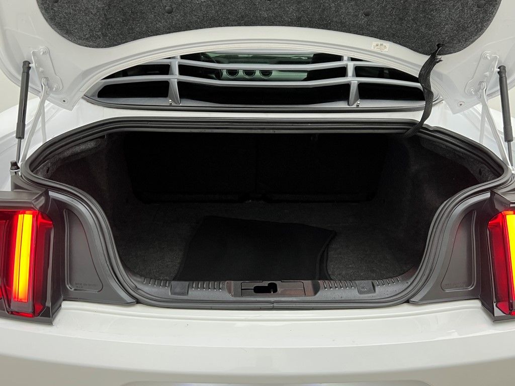 Thumbnail: 2016 Ford Mustang - 11