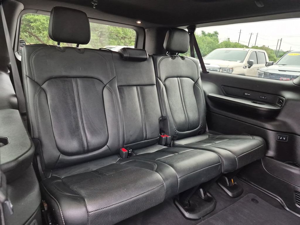 Used Car 2024 Jeep Wagoneer L  Series Ii For Sale Under $50,000 In Austin, Texas