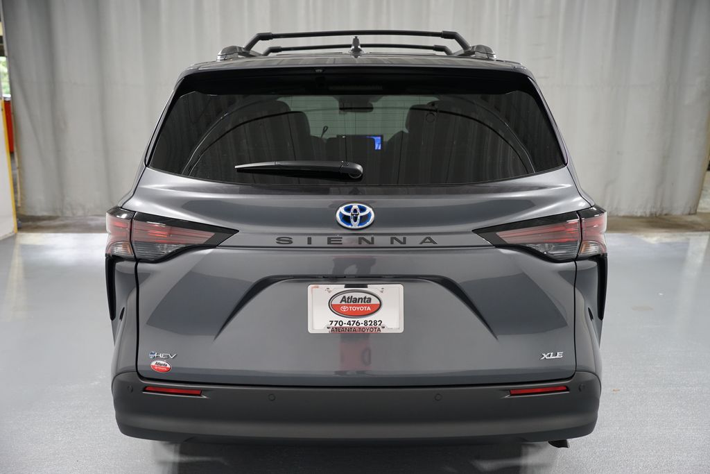 Thumbnail: 2025 Toyota Sienna - 7