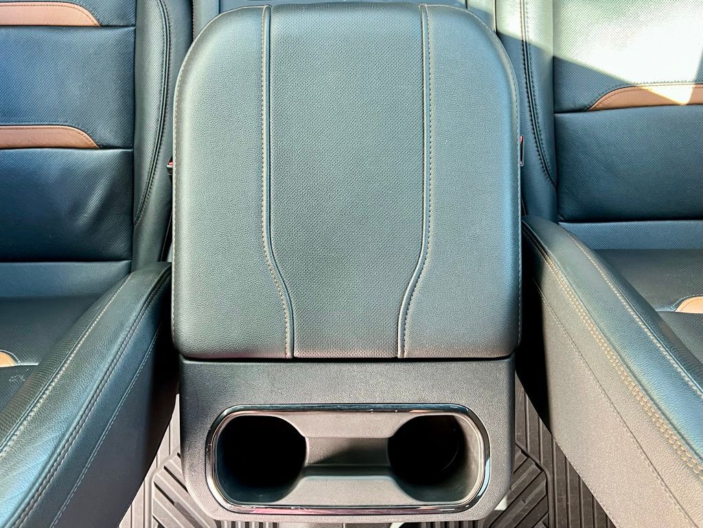 2023 GMC Sierra 1500 AT4 photo