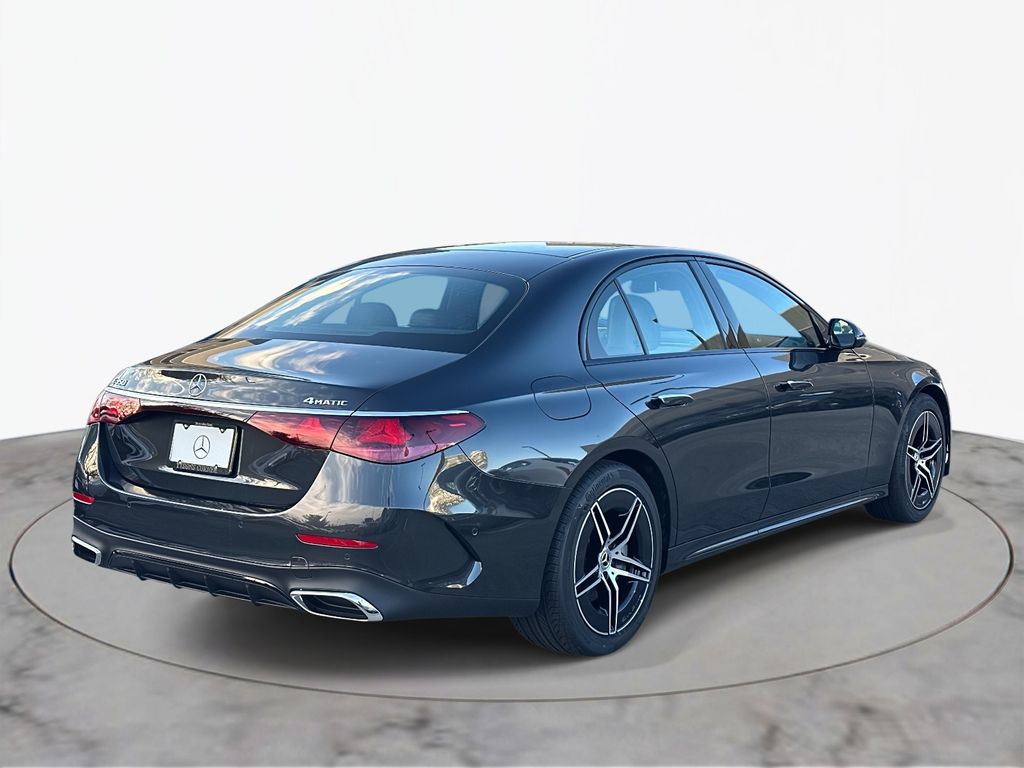 Thumbnail: 2026 Mercedes-Benz E-Class - 4