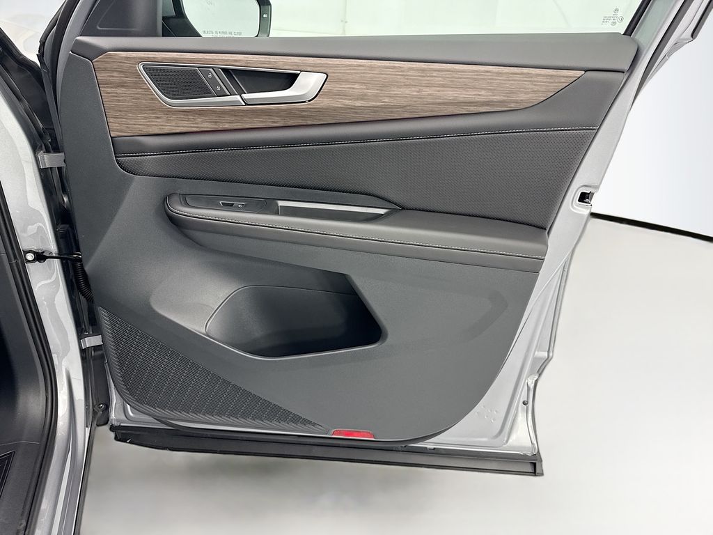 Thumbnail: 2026 Volkswagen Atlas - 24