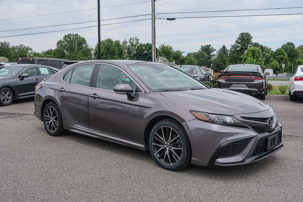 2023 Toyota Camry SE AWD