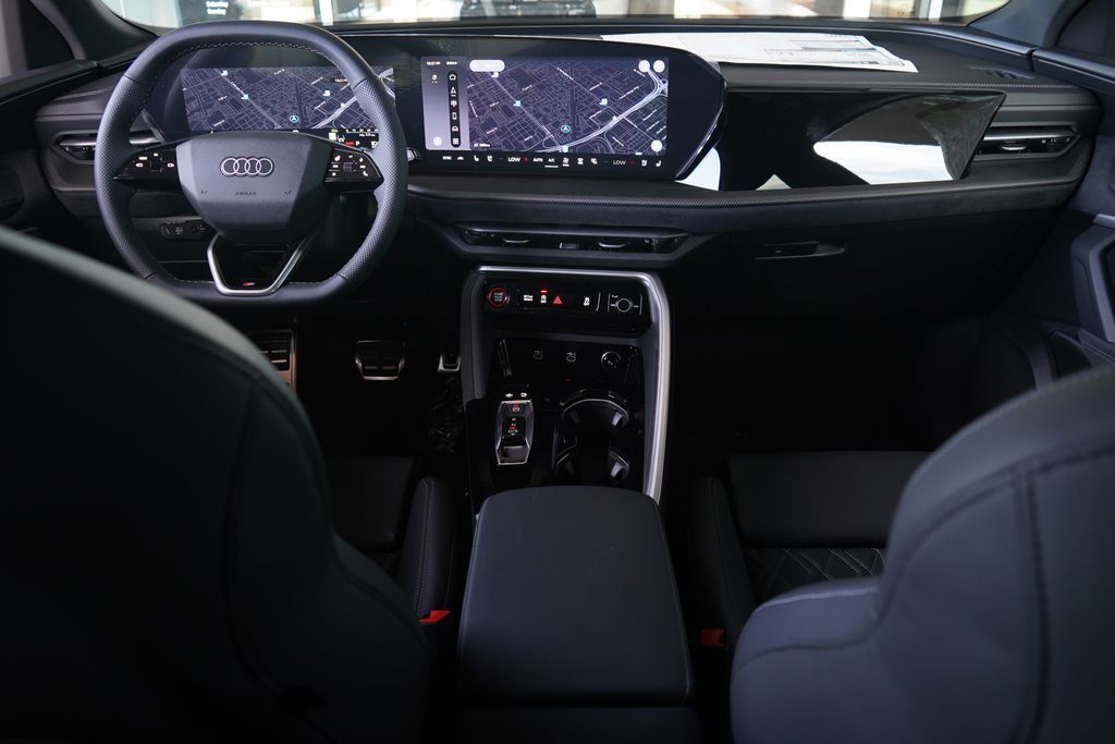 Thumbnail: 2026 Audi SQ5 - 9