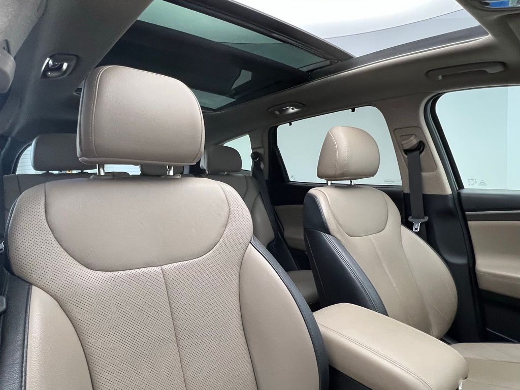 Thumbnail: 2020 Hyundai Santa Fe - 7