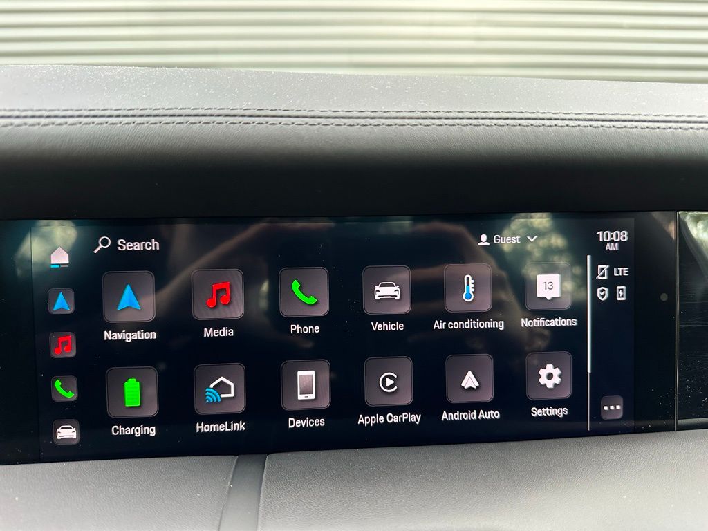 Thumbnail: 2024 Porsche Taycan - 28