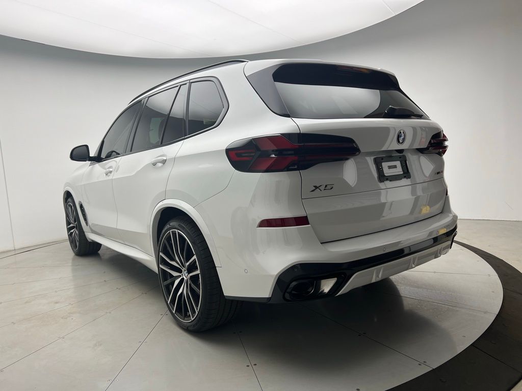 Thumbnail: 2026 BMW X5 - 4