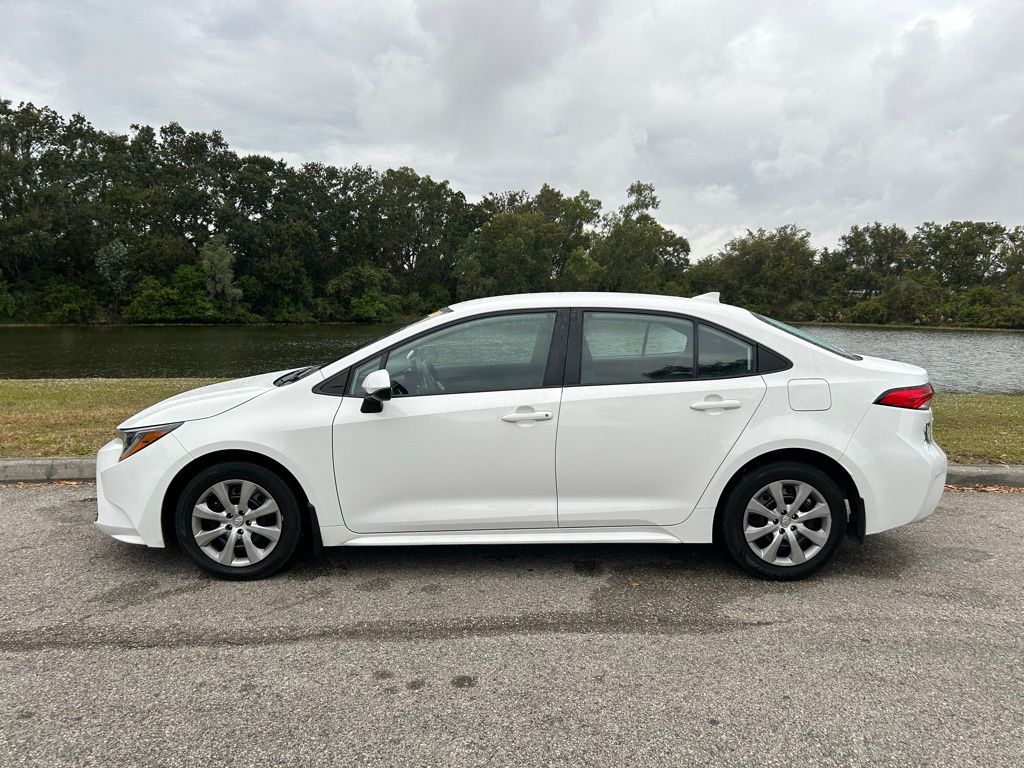 Thumbnail: 2025 Toyota Corolla - 2