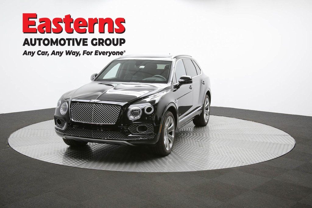 Used 2018 Black Bentley Mulliner image 70