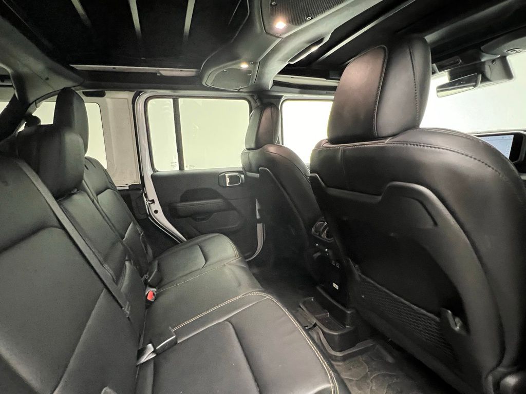 Thumbnail: 2024 Jeep Wrangler - 16