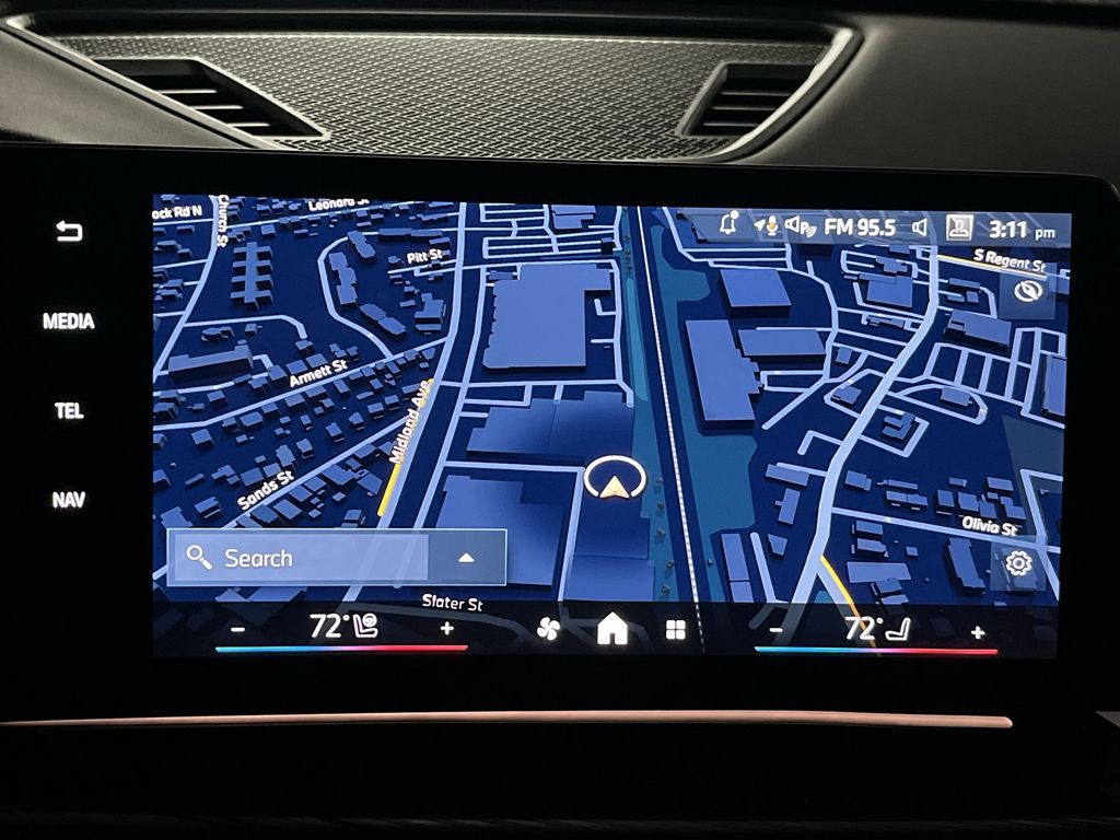 Thumbnail: 2026 BMW X1 - 18