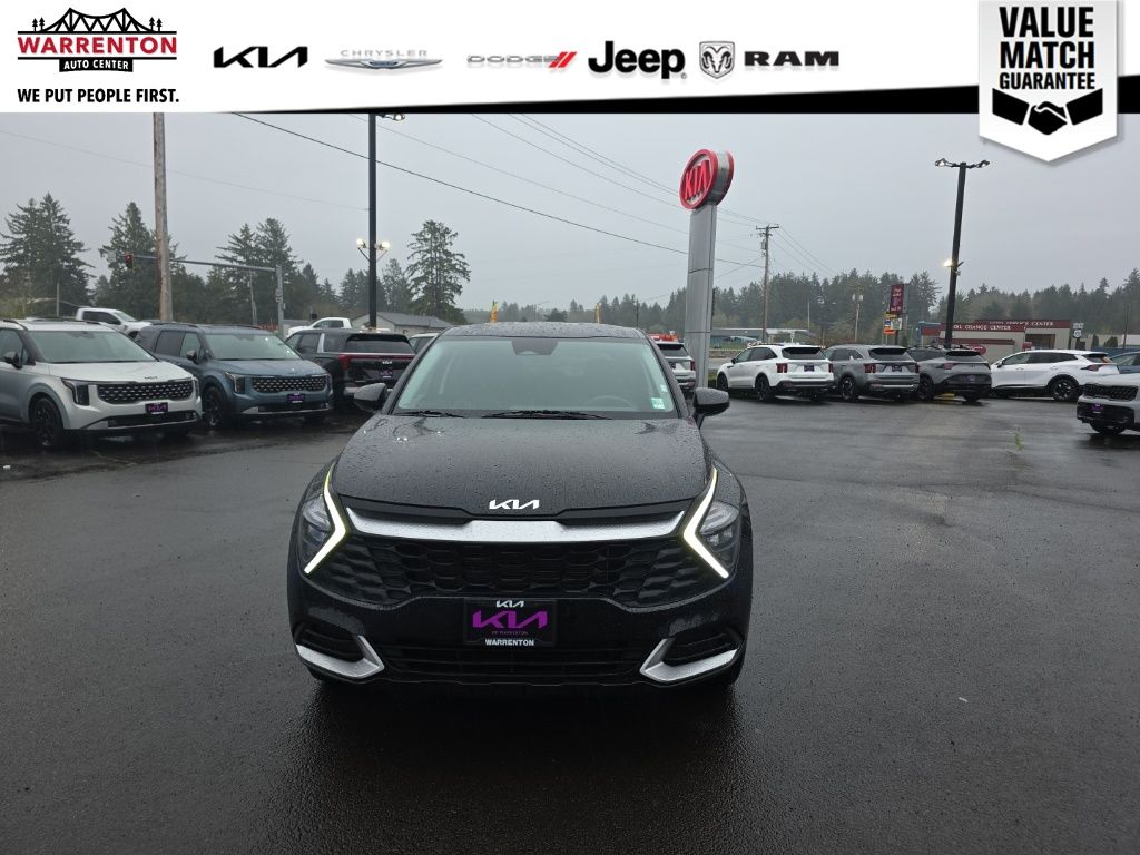 2023 Kia Sportage LX's photo