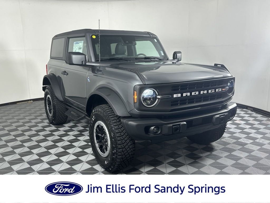 2024 Ford Bronco Black Diamond 1