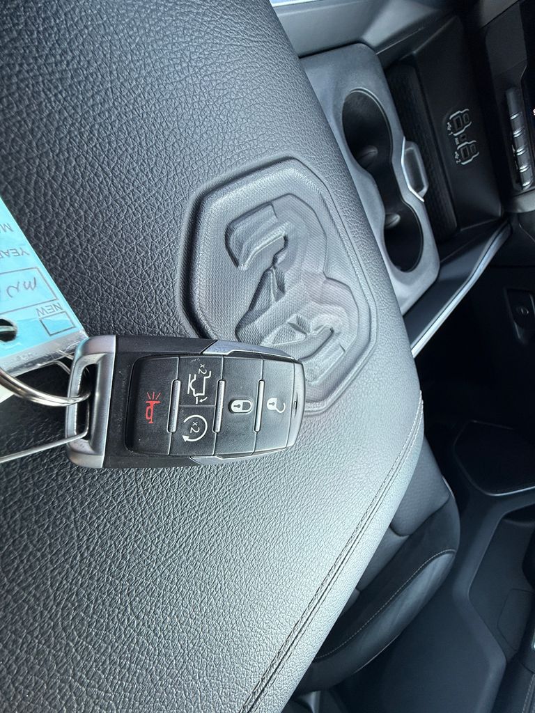 Certified Used 2021 Off-white Ram Laramie image 84