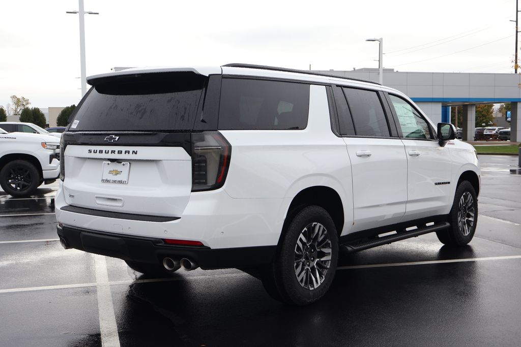 Thumbnail: 2026 Chevrolet Suburban - 8