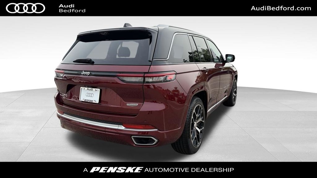 Thumbnail: 2022 Jeep Grand Cherokee - 6