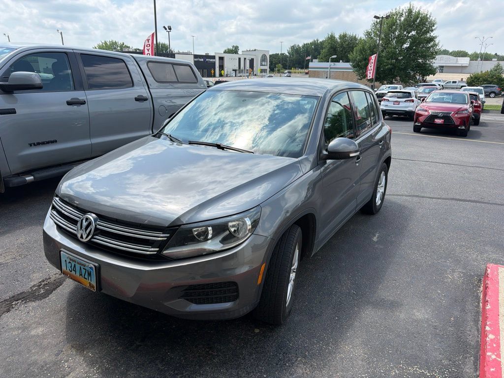 Pepper / Gray 2014 Volkswagen Tiguan SUV / Crossover All-Wheel Drive 6-Speed Automatic