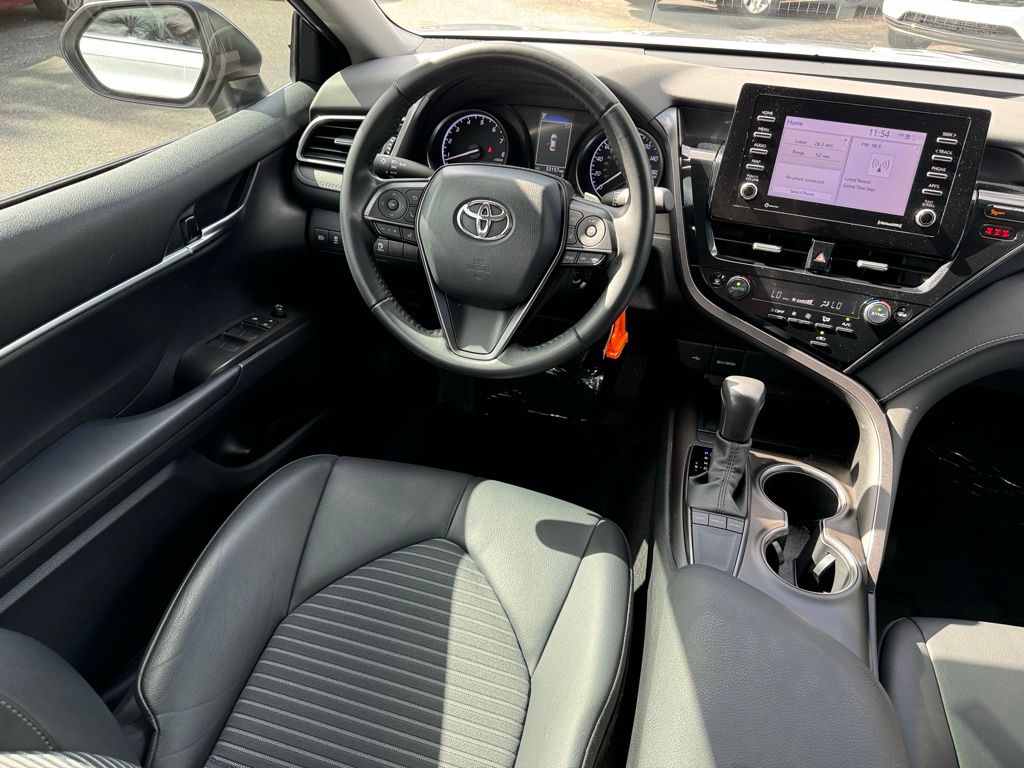 2023 Toyota Camry SE 20